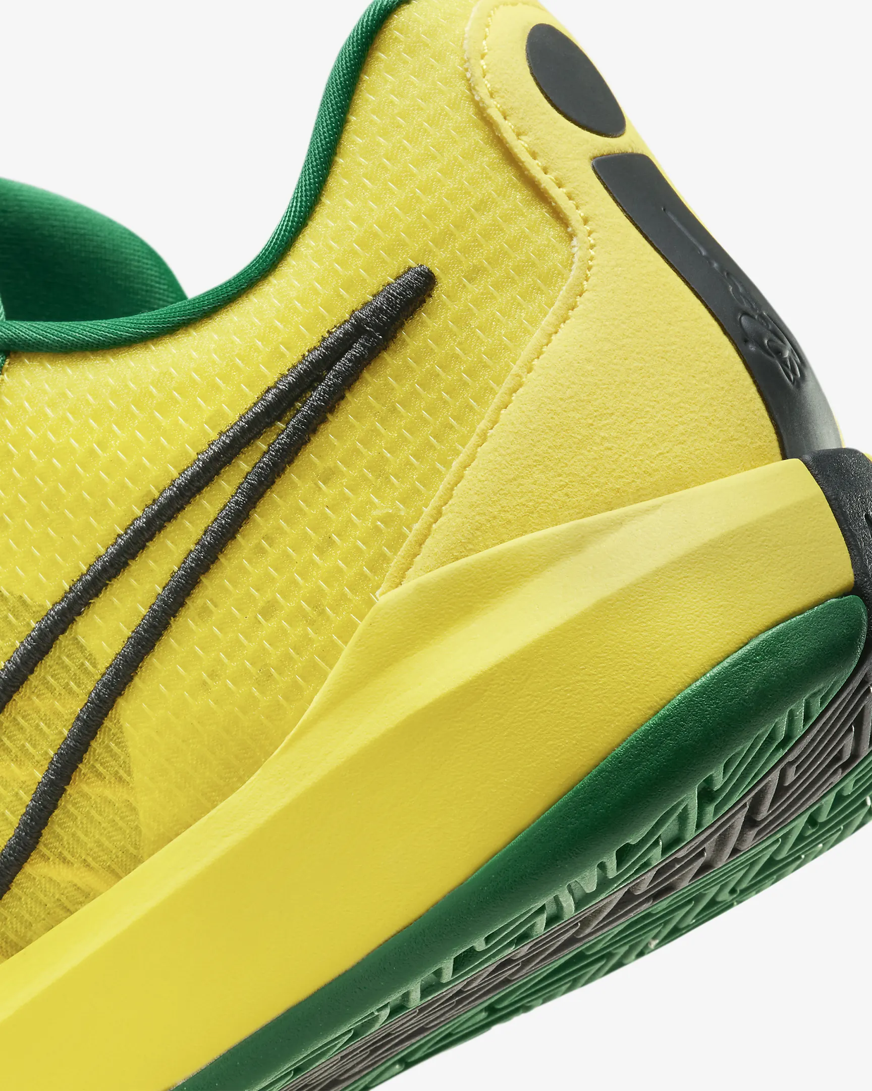 chaussure-de-basket-sabrina-1-debut-jBs57g (3)
